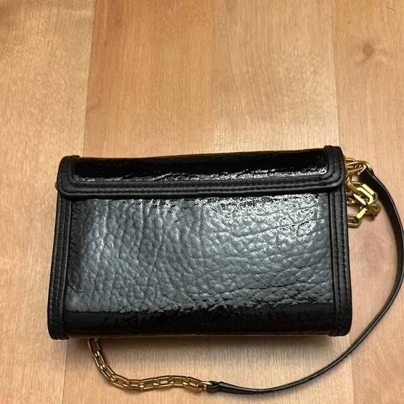 Marc By Marc Jacobs Black and Gold Textured Clutch - Picture 5 of 8